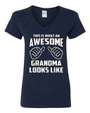 V-Neck Ladies This Is What An Awesome Grandma Looks Like Funny Gift T-Shirt Tee