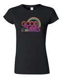 Junior Good Vibes 70's Thumbs Up Rainbow BeanePod Artworks Funny DT T-Shirt Tee