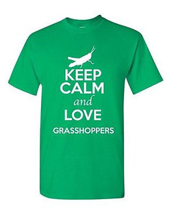 Keep Calm And Love Grasshoppers Mantis Insect Animal Lover Adult T-Shirt Tee